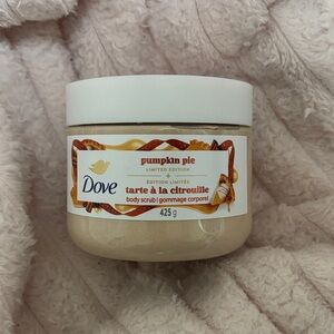 LIMITED EDITION pumpkin pie dove